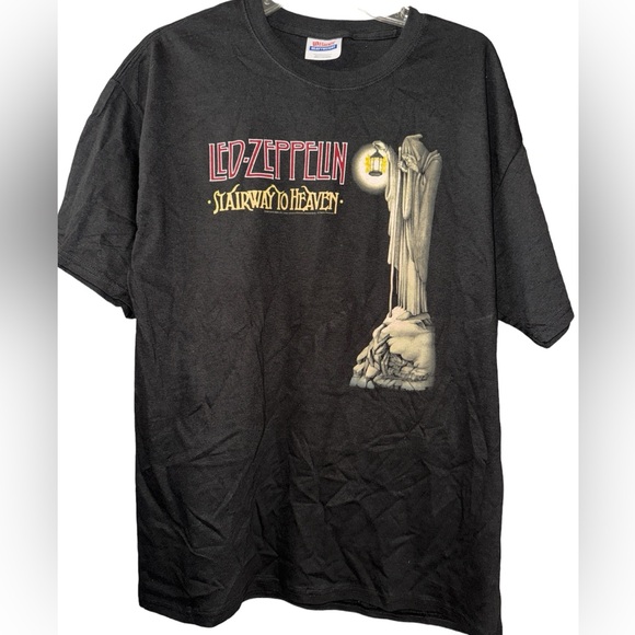 🌅 NWOT! Led Zeppelin Stairway to Heaven Tshirt - Picture 1 of 5